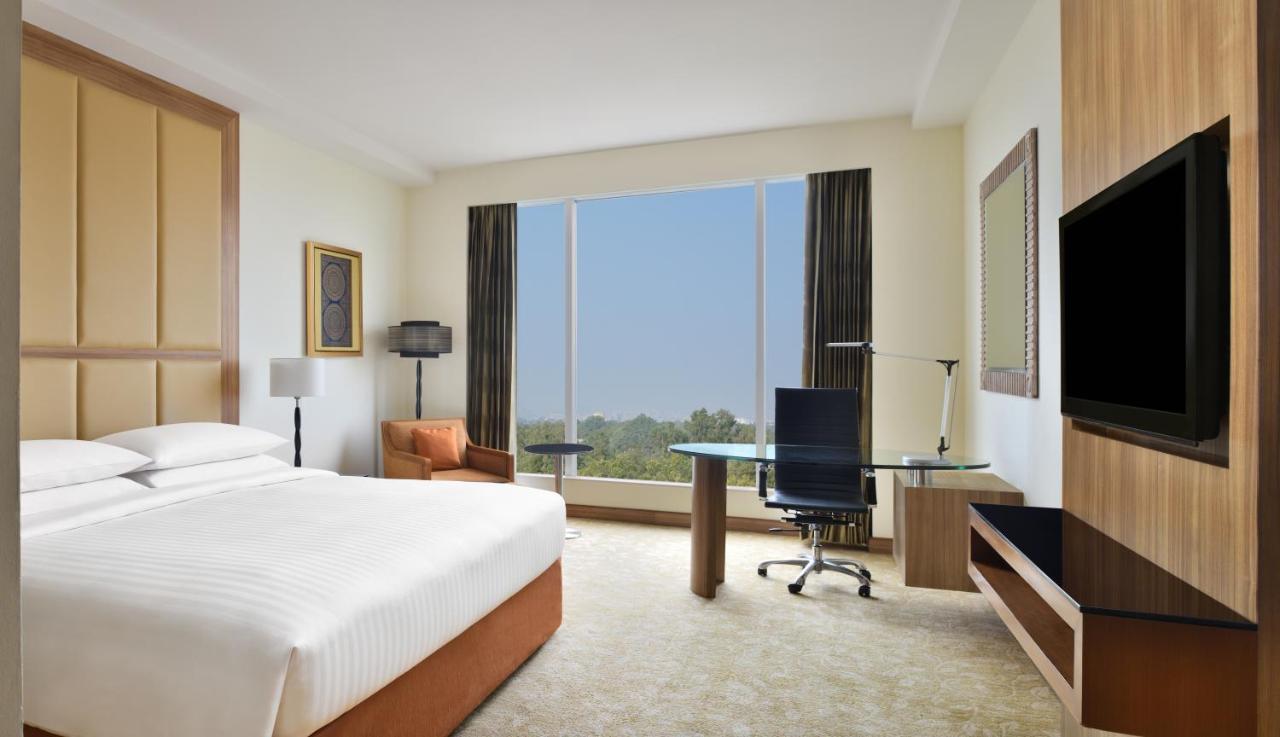 Bengaluru Marriott Hotel Whitefield Bagian luar foto